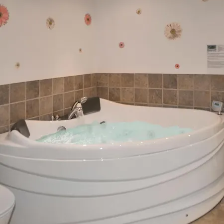 Hugoline * Ховборг