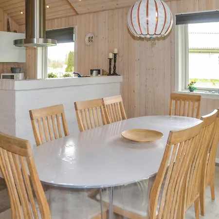 Hugoline Ховборг