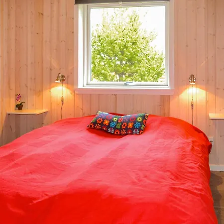Holiday home Hugoline *